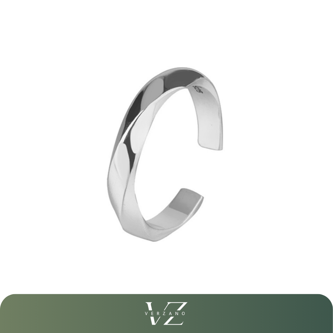 Anel Crest de Prata Esterlina 925 da Verzano®, design geométrico de onda, acessório sofisticado com inspiração vintage, elegante e ajustável.