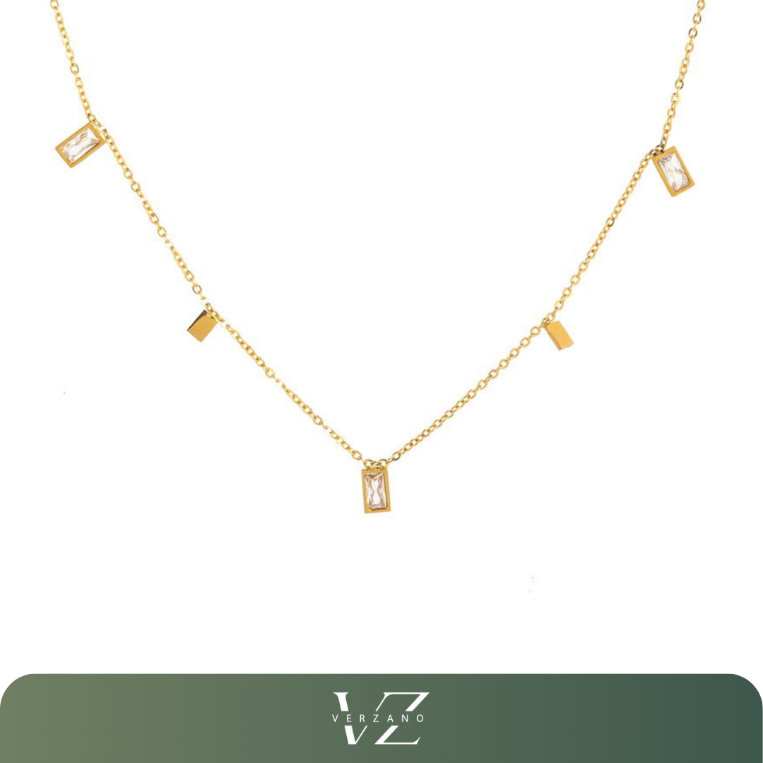 Colar geométrico quadrado em aço inoxidável 316L, acessório sofisticado e moderno.