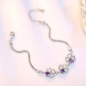 Pulseira Lucky Clover Verzano®, Prata Esterlina 925, trevo de quatro folhas com cristal roxo, joia elegante e sofisticada, ideal para festas e ocasiões especiais.