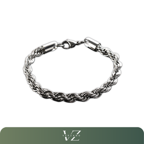 Pulseira corrente de corda torcida em aço inoxidável, disponível nos tamanhos 19 cm, 21 cm e 23 cm, design sofisticado e durável.