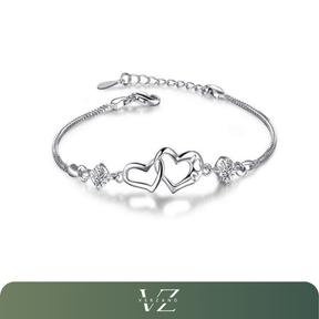 Pulseira de prata esterlina 925 com pingente de coração em cristal, delicada e sofisticada.