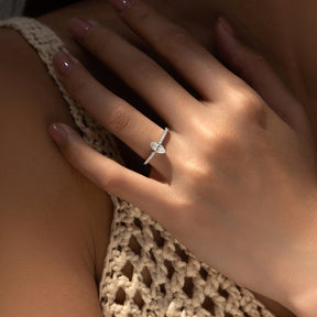 Anel Diamanté Verzano com moissanita em formato de losango