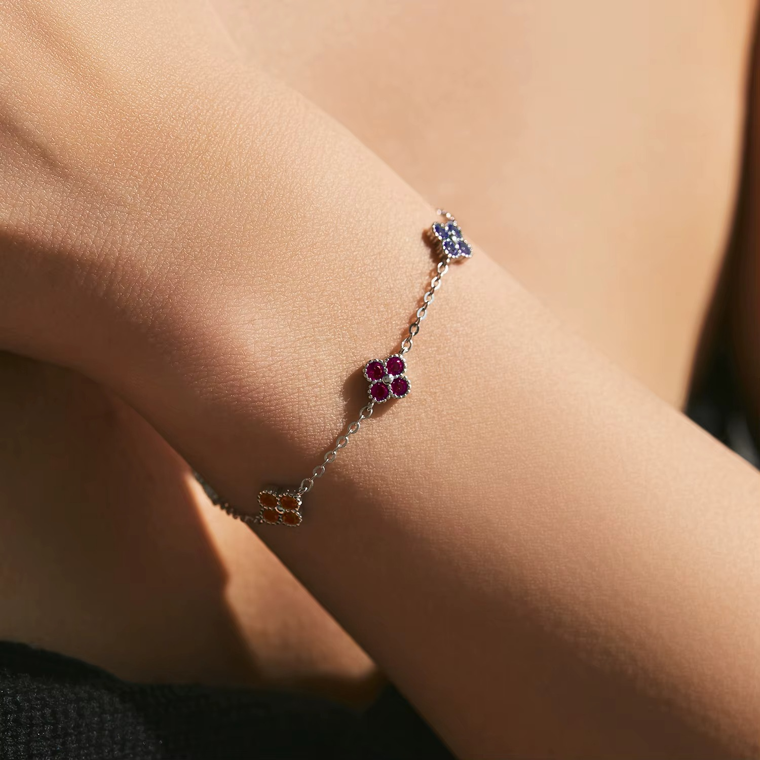 Pulseira Trevos Coloridos em Prata 925 Verzano®