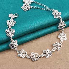 Pulseira Flora Charmante da Verzano® em prata esterlina 925 com design de flor cheia, ideal para mulheres em festas e noivados.
