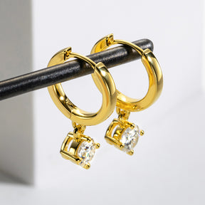 Brinco Ponto de Luz Pendente Banhado a Ouro Verzano®