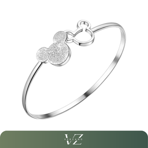  Pulseira aberta Mickey Mouse de Prata Esterlina 925 Verzano®, design sofisticado e elegante com detalhes inspirados em ícones clássicos.