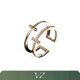 Anel dourado ajustável de camada dupla com zircão brilhante e design geométrico – Verzano®.