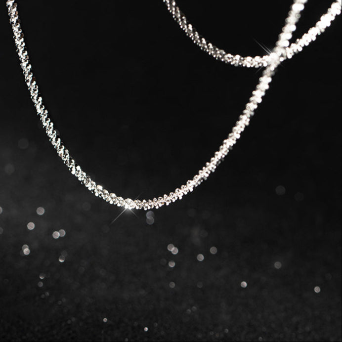 Colar Aurora de Prata Esterlina 925 Verzano®, design minimalista com corrente de elos delicados, acessório sofisticado para mulheres
