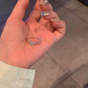 Anel borboleta em cristal acrílico, prateado, delicado, feminino, Verzano®.